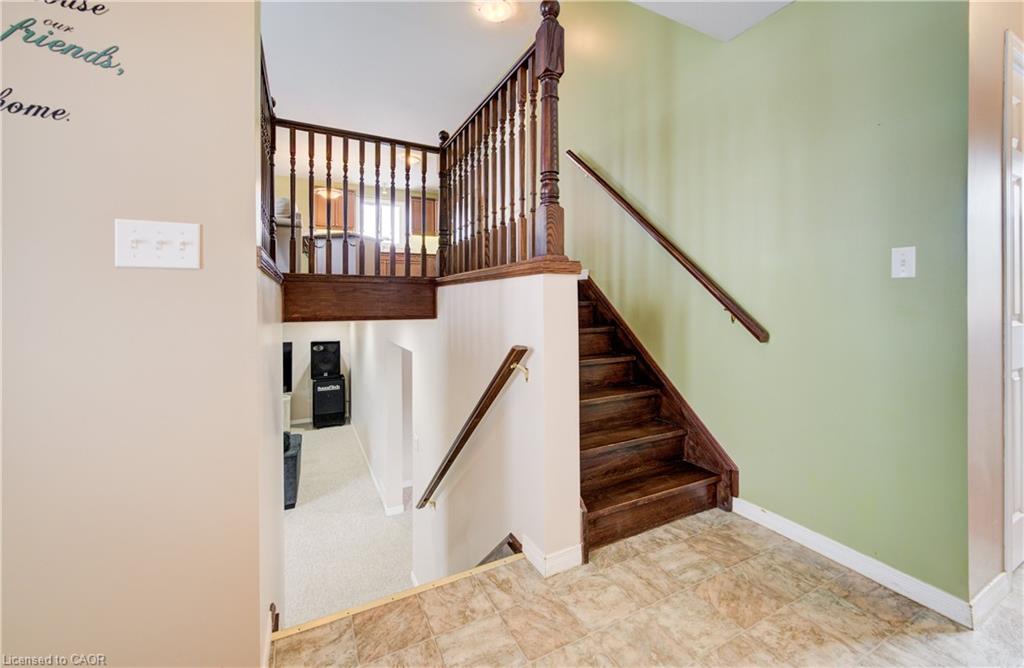 460 King Street E Property Photo 5
