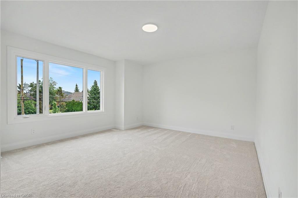 386 Southcote Road Property Photo 22