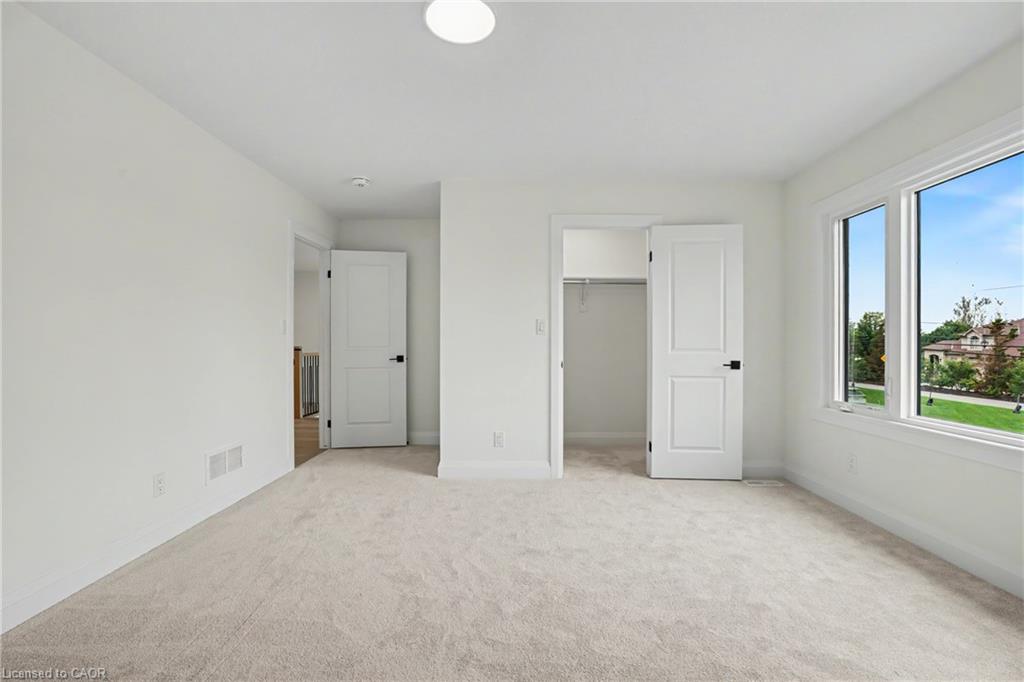 386 Southcote Road Property Photo 23