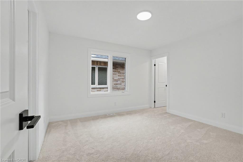 386 Southcote Road Property Photo 28
