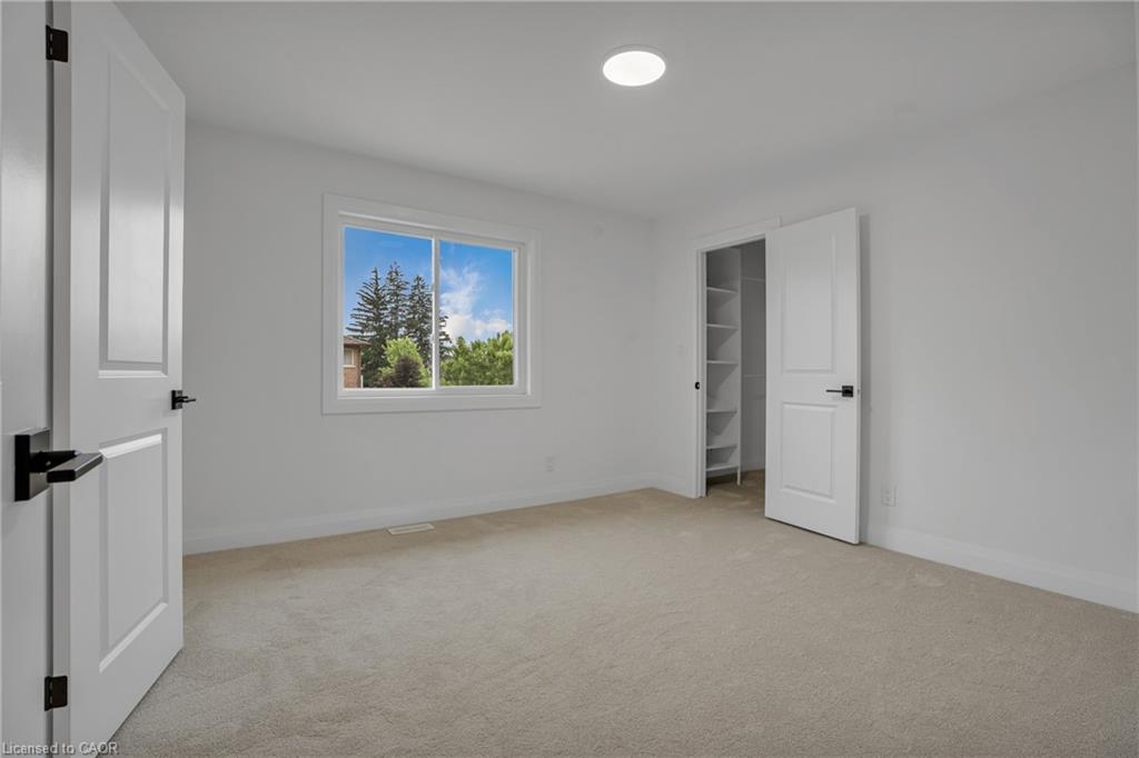 386 Southcote Road Property Photo 35