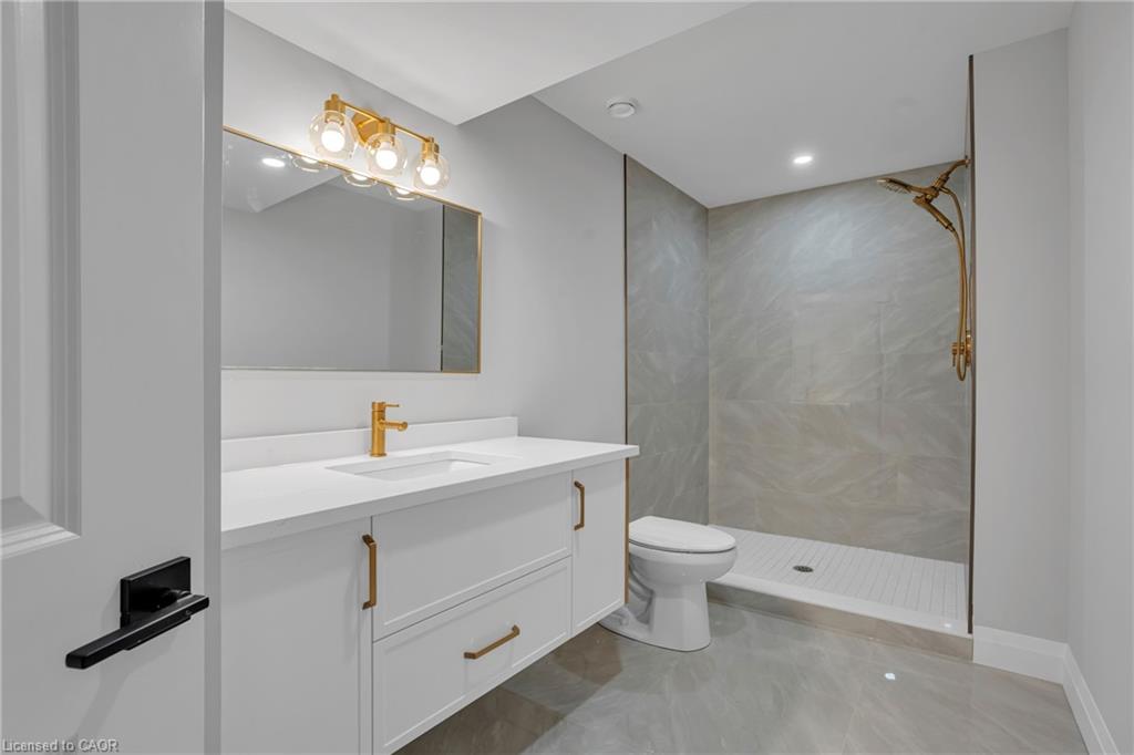 386 Southcote Road Property Photo 45