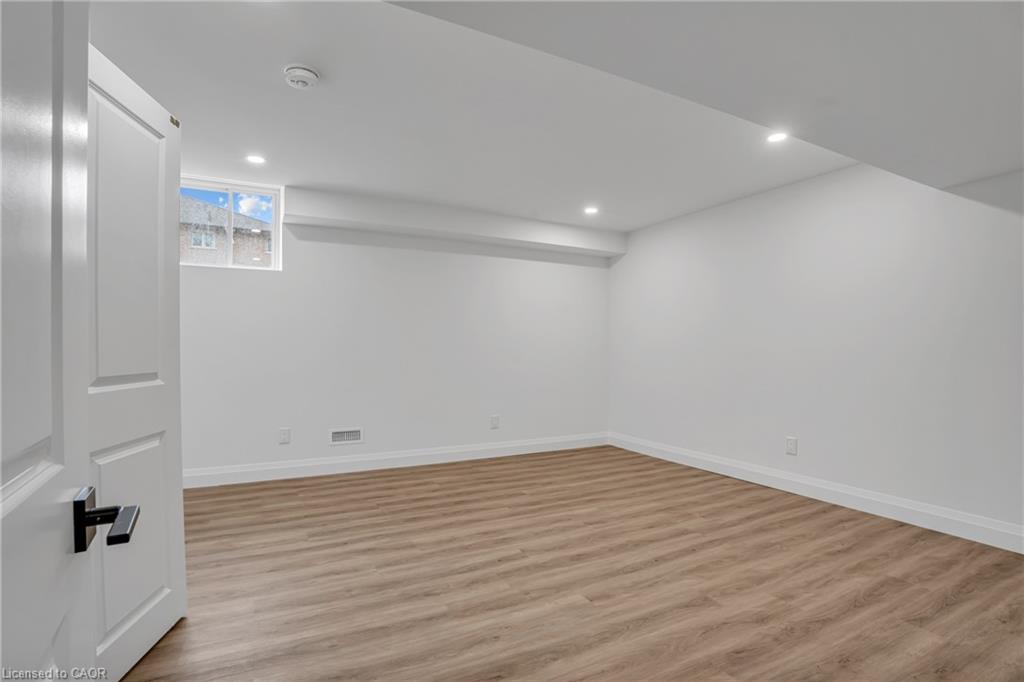 386 Southcote Road Property Photo 47