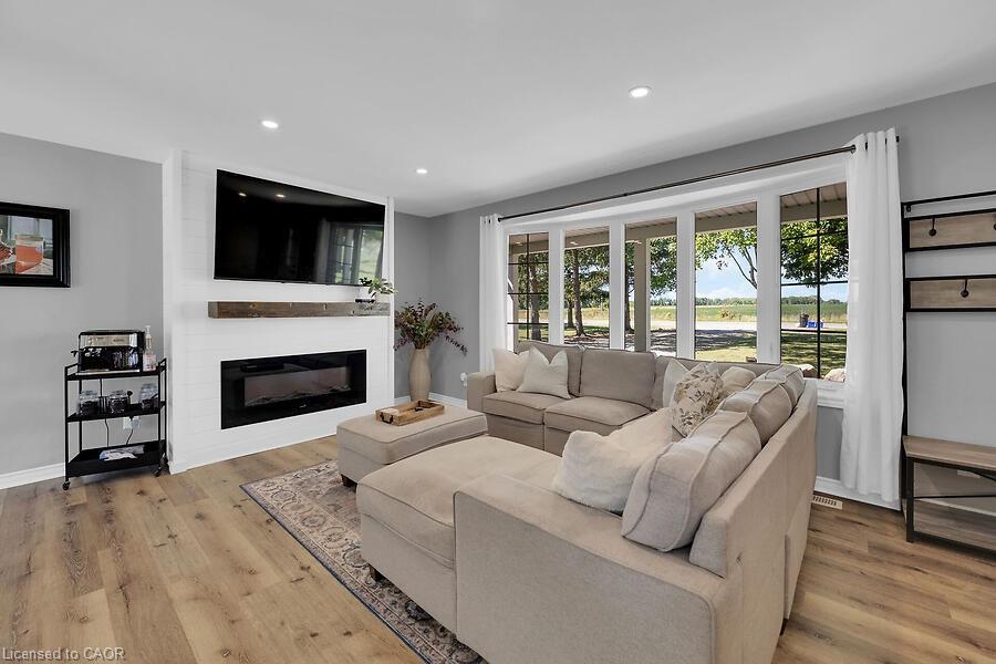 795 Port Maitland Road Property Photo 17