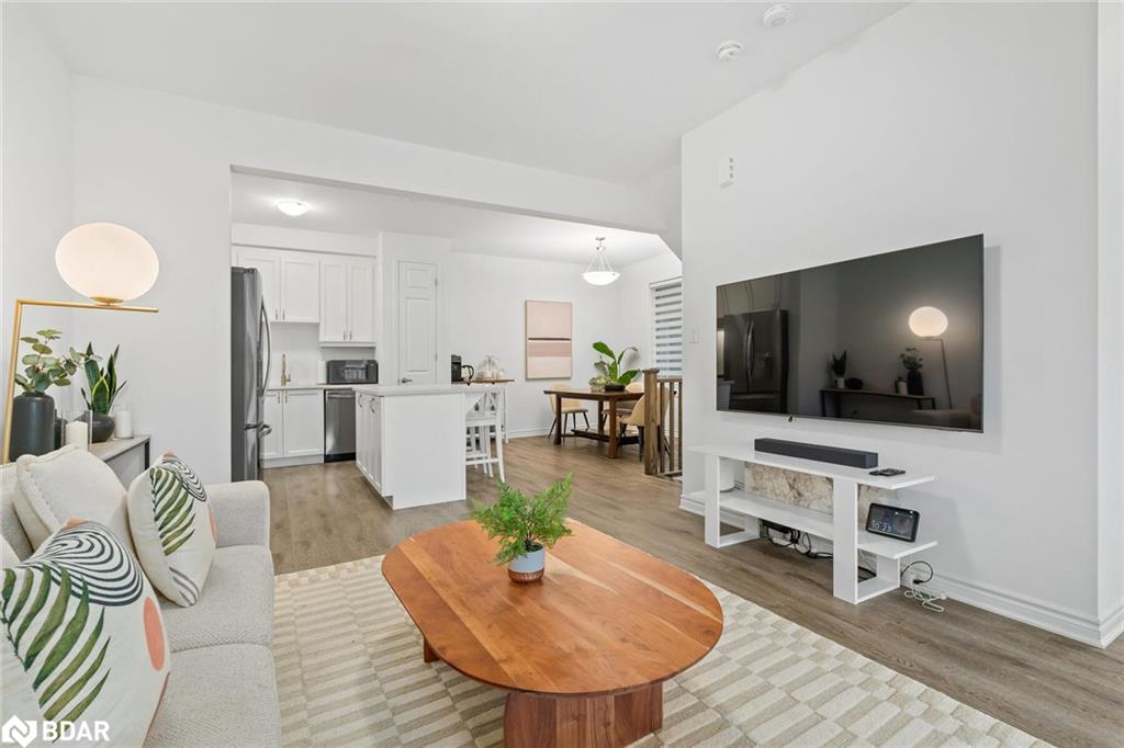 1254 Havelock Gardens Property Photo 1