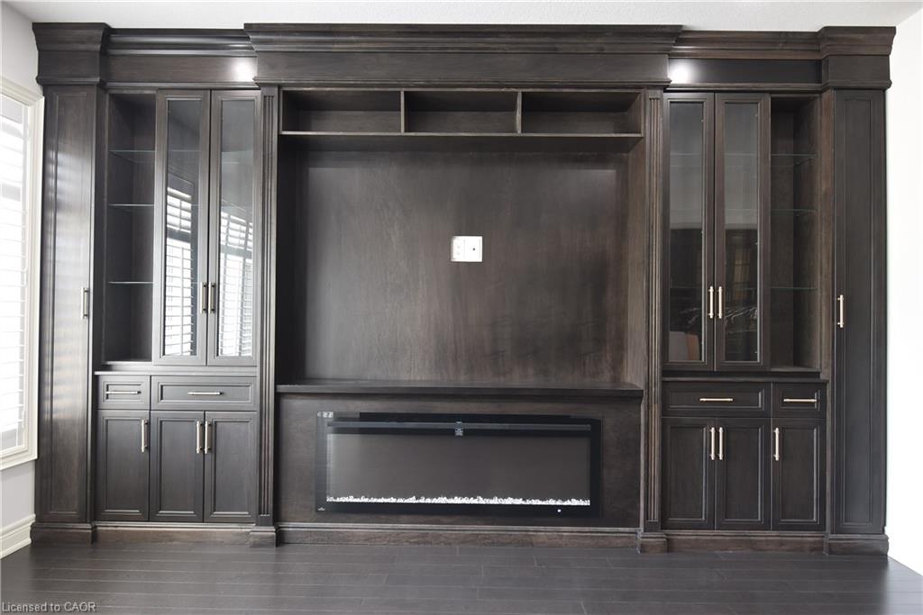 64 Alexsia Street Property Photo 3