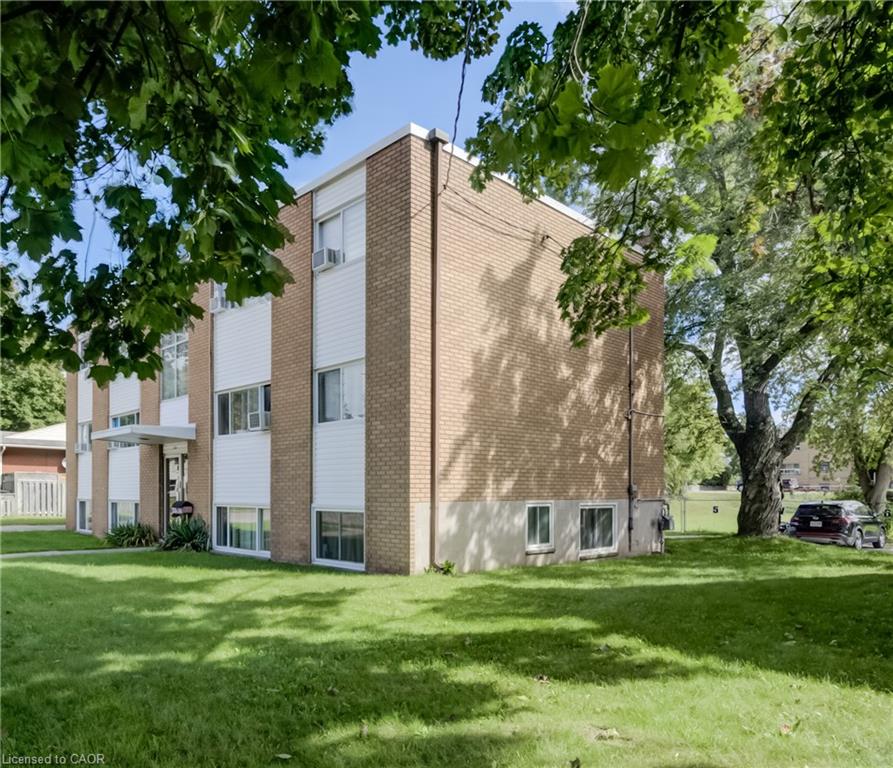 125 Schlueter Street Property Photo 3