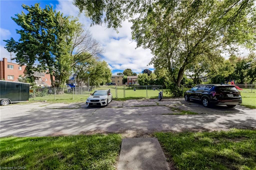 125 Schlueter Street Property Photo 6