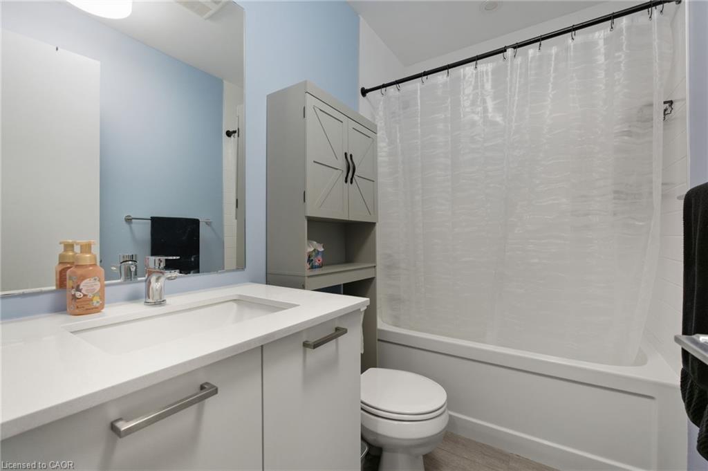 308-455 Charlton Avenue E Property Photo 20