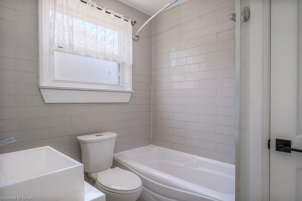 197 Cedar Drive Property Photo 8