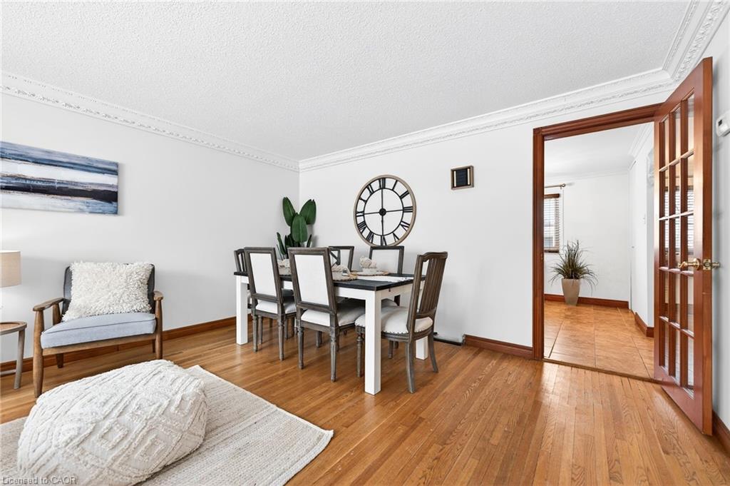 614 Elgin Street N Property Photo 8