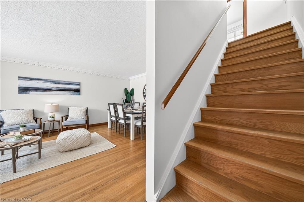 614 Elgin Street N Property Photo 17