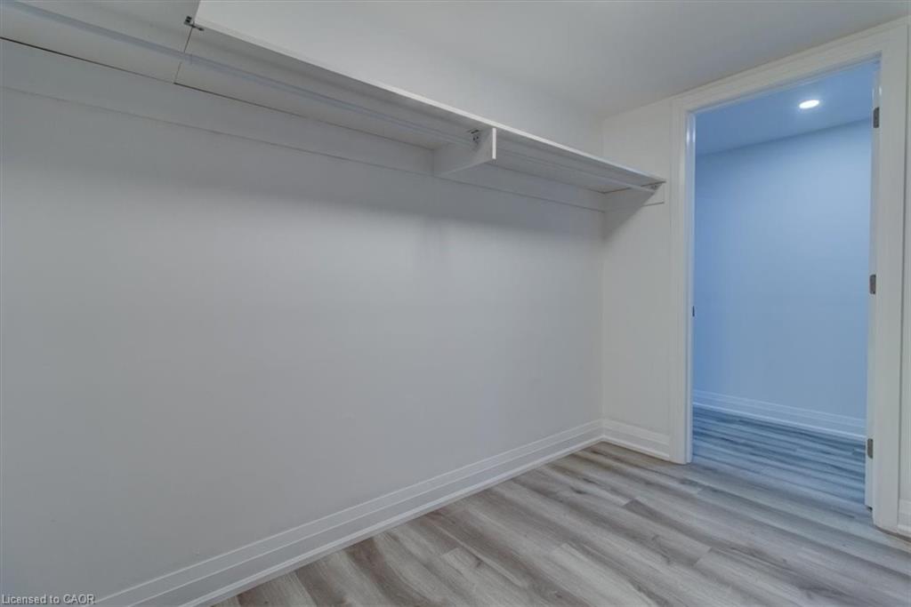 1562 Upper Ottawa Street Property Photo 13