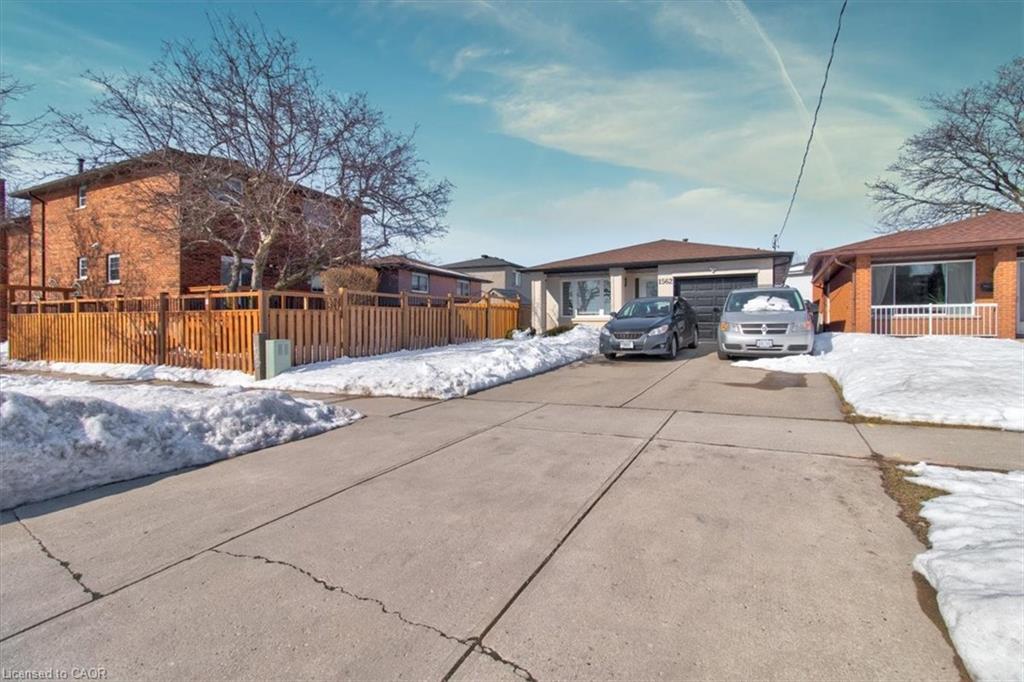1562 Upper Ottawa Street Property Photo 16