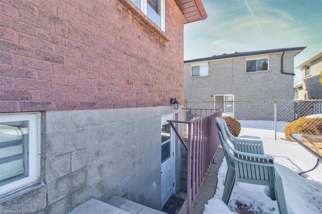 1562 Upper Ottawa Street Property Photo 20