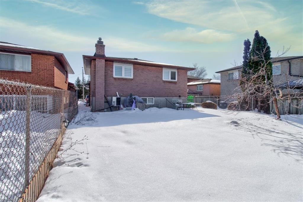 1562 Upper Ottawa Street Property Photo 21