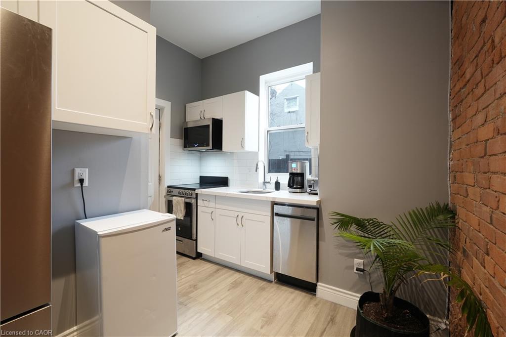 267-277 King William Street Property Photo 8