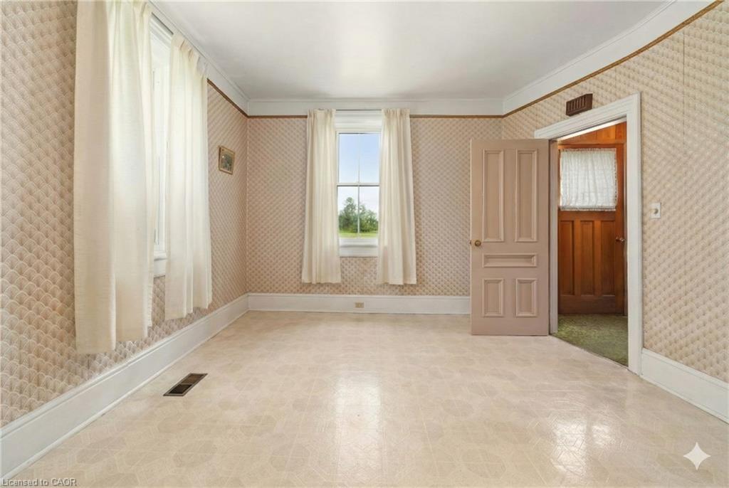 229 Creek View Road Property Photo 16
