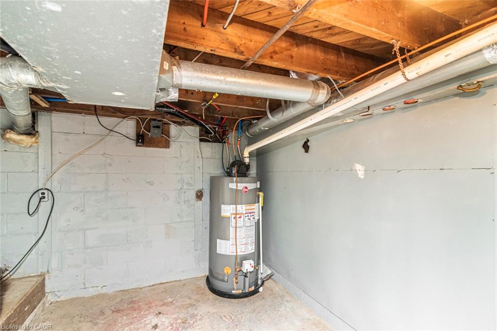 100 Green Mountain Road E Property Photo 31