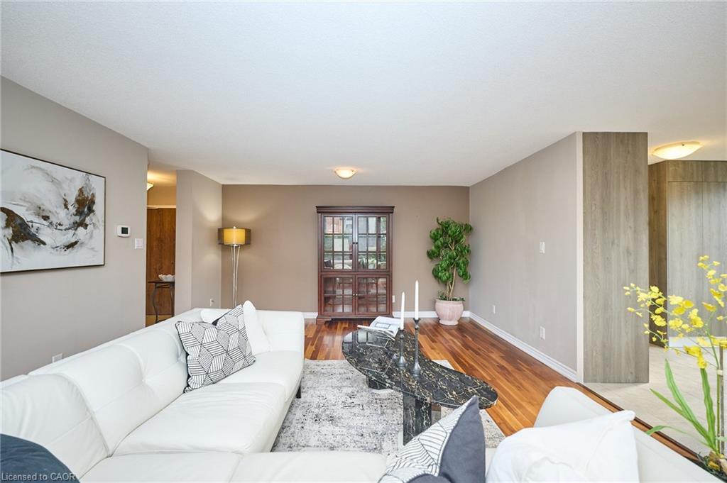 504-1240 Marlborough Court Property Photo 10