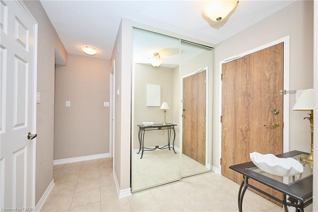 504-1240 Marlborough Court Property Photo 18