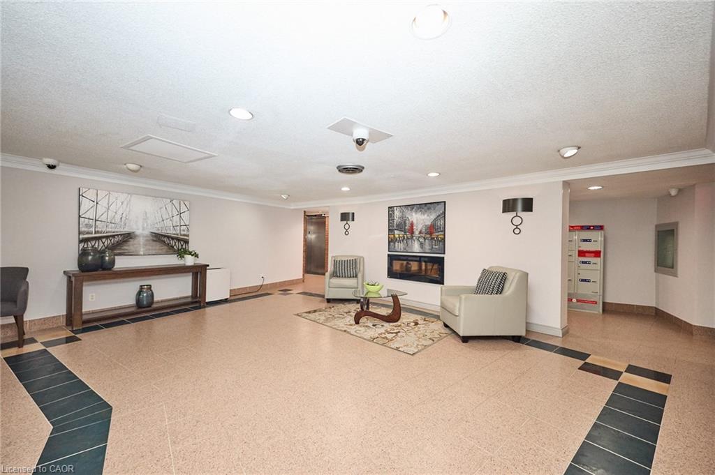 504-1240 Marlborough Court Property Photo 33