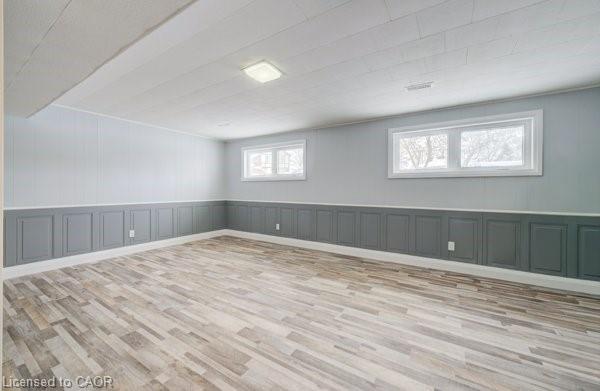 659 Gladstone Drive Property Photo 32