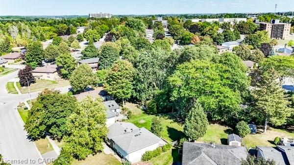 659 Gladstone Drive Property Photo 43