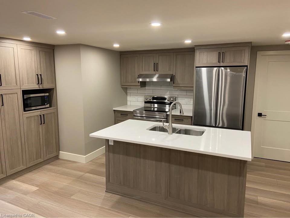 56 Woolwich Street N Property Photo 1