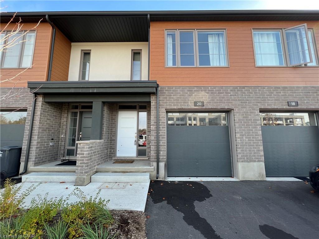 20 Steele Crescent Property Photo 1