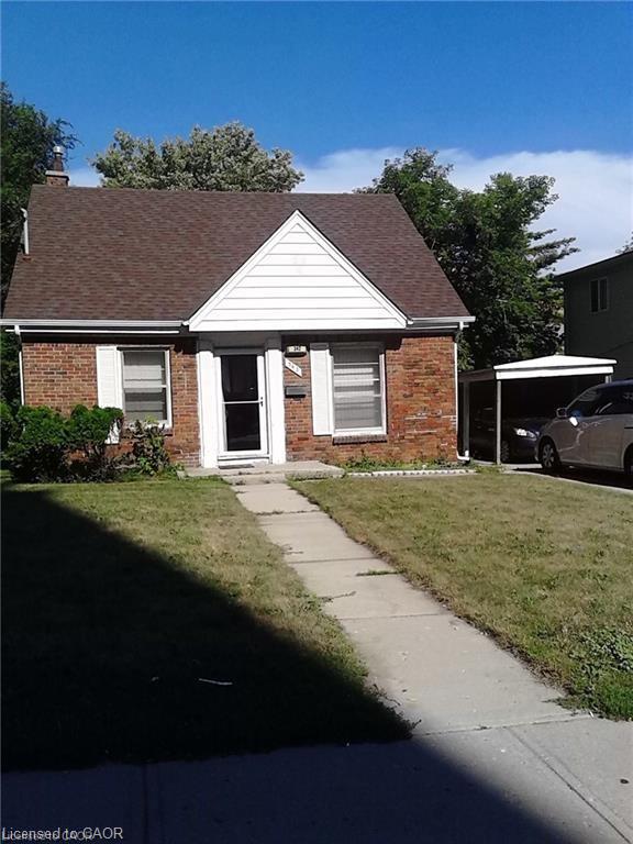 342 King Street N Property Photo 2