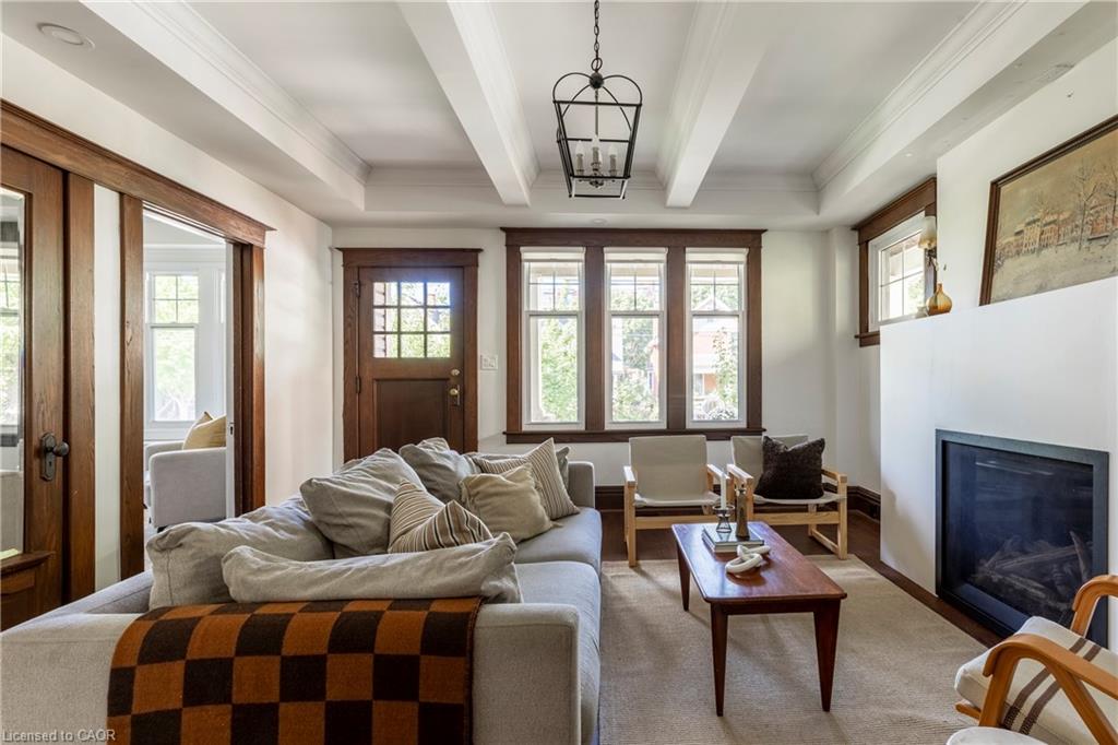 27 Cliff Avenue Property Photo 5
