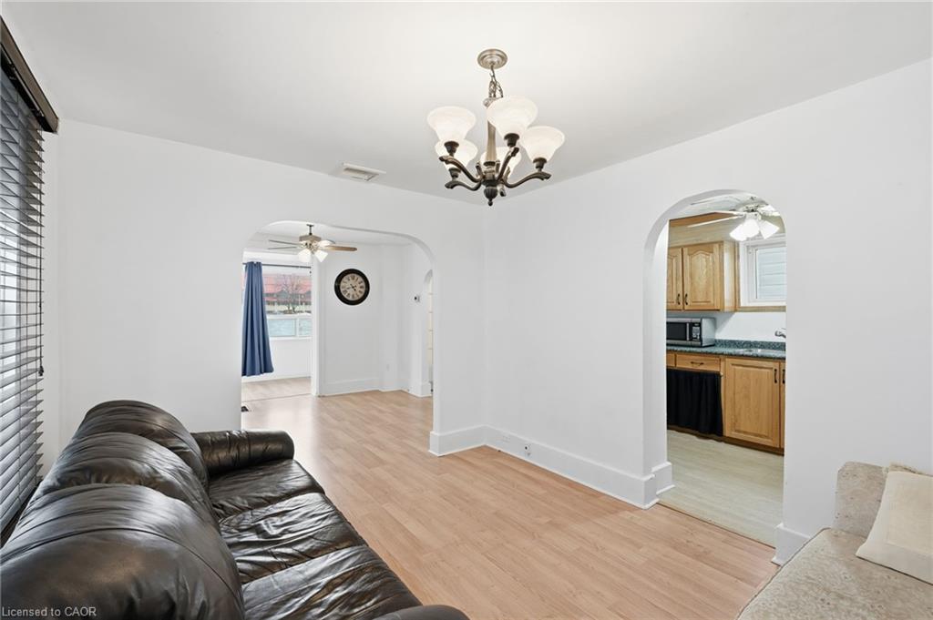 20 York Street Property Photo 15