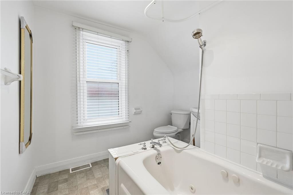 20 York Street Property Photo 33