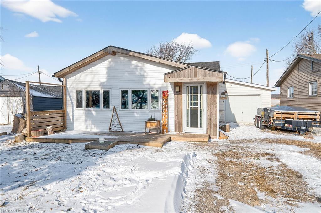 1457 Lakeshore Road Property Photo 1