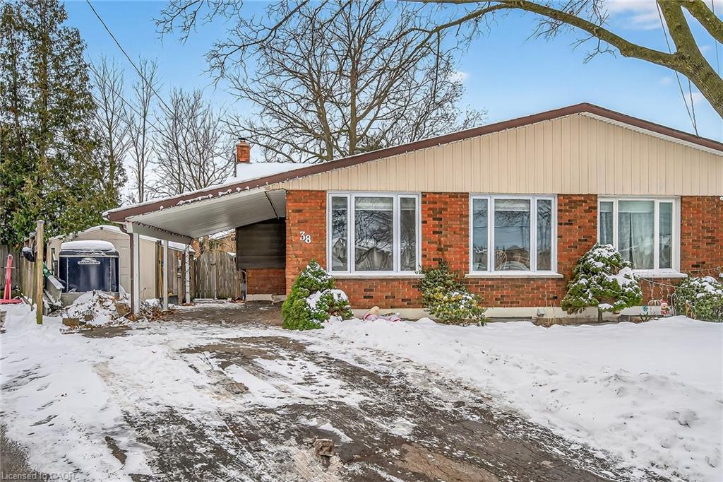 38 Questor Court Property Photo 1