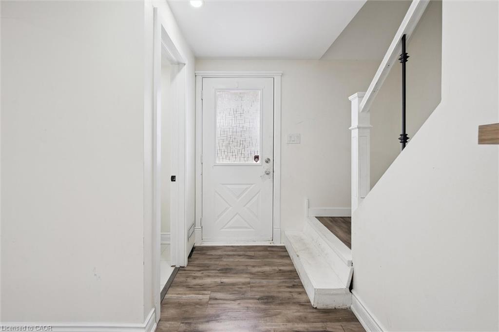 107 Foxridge Drive Property Photo 6
