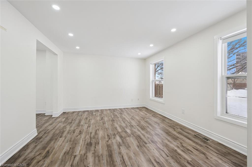 107 Foxridge Drive Property Photo 10