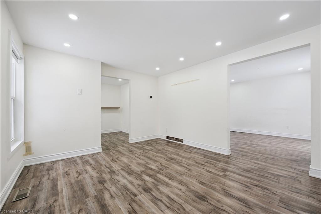 107 Foxridge Drive Property Photo 11