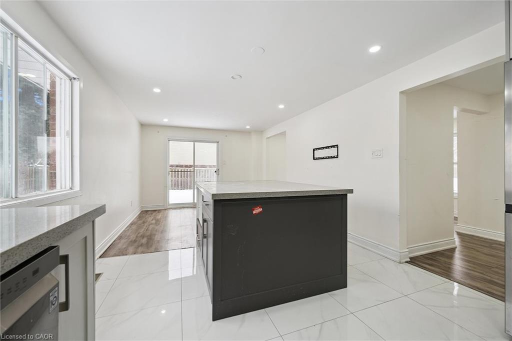 107 Foxridge Drive Property Photo 15