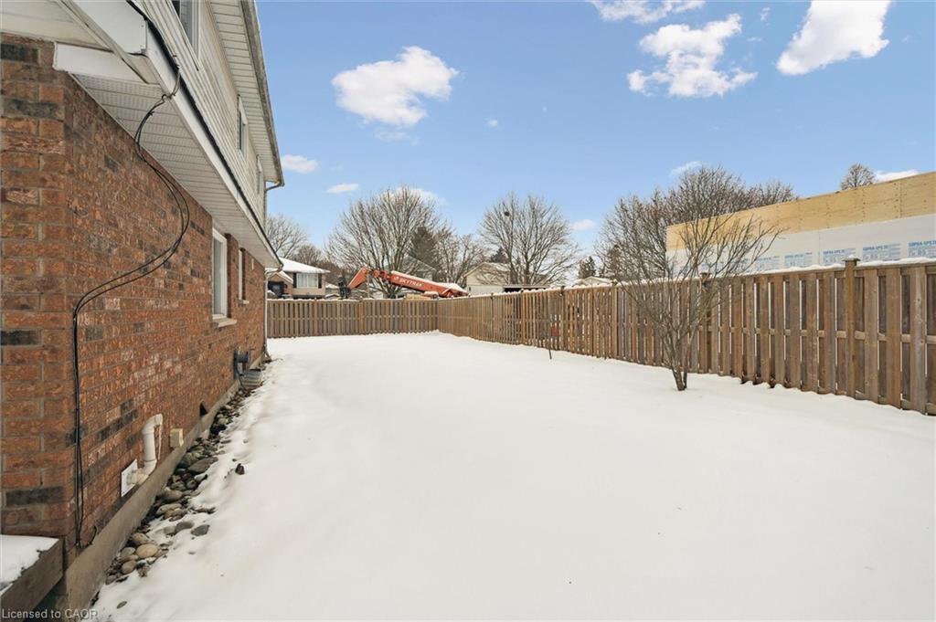 107 Foxridge Drive Property Photo 37