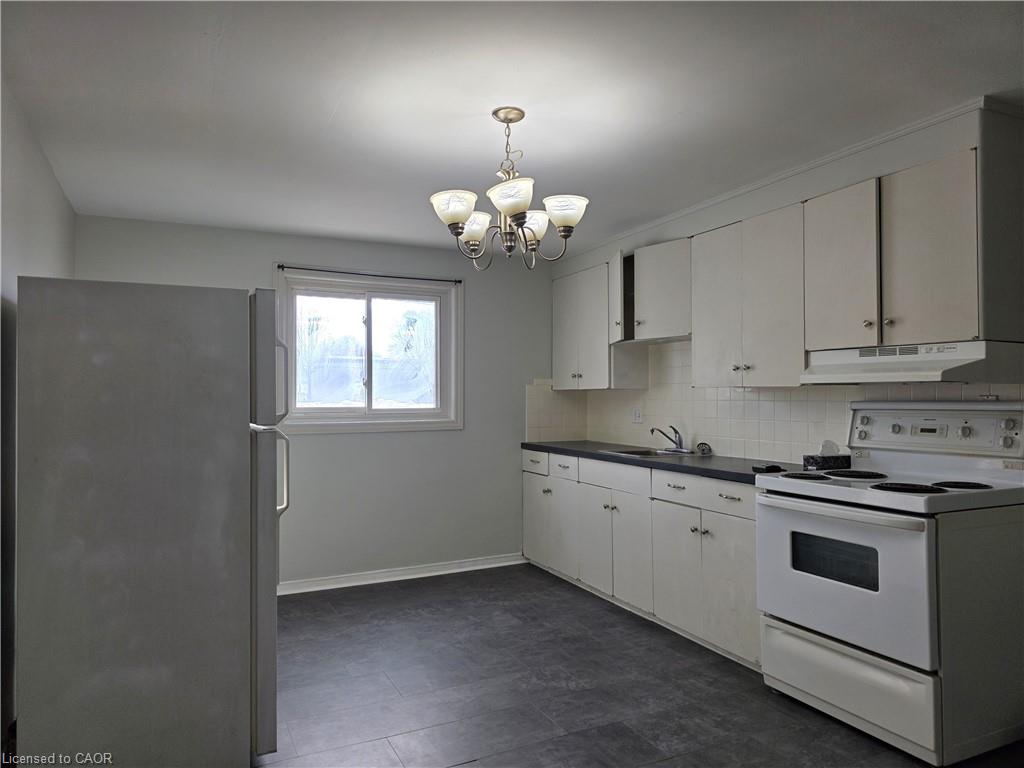 2-362 Grey Street Property Photo 5