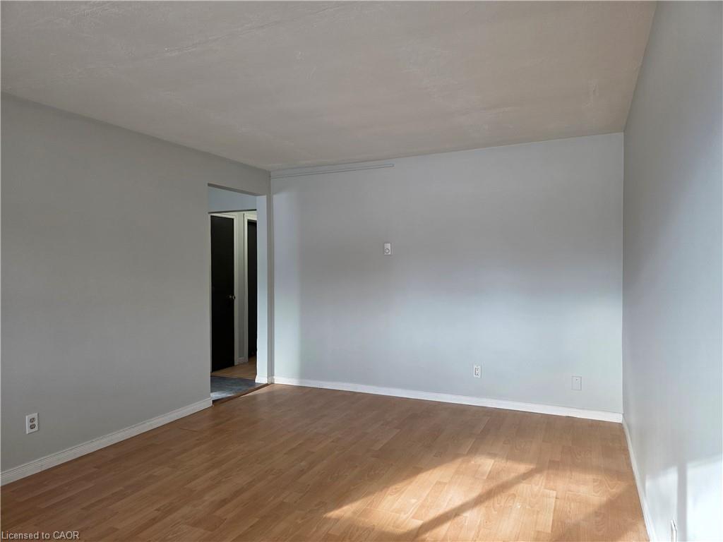 2-362 Grey Street Property Photo 8