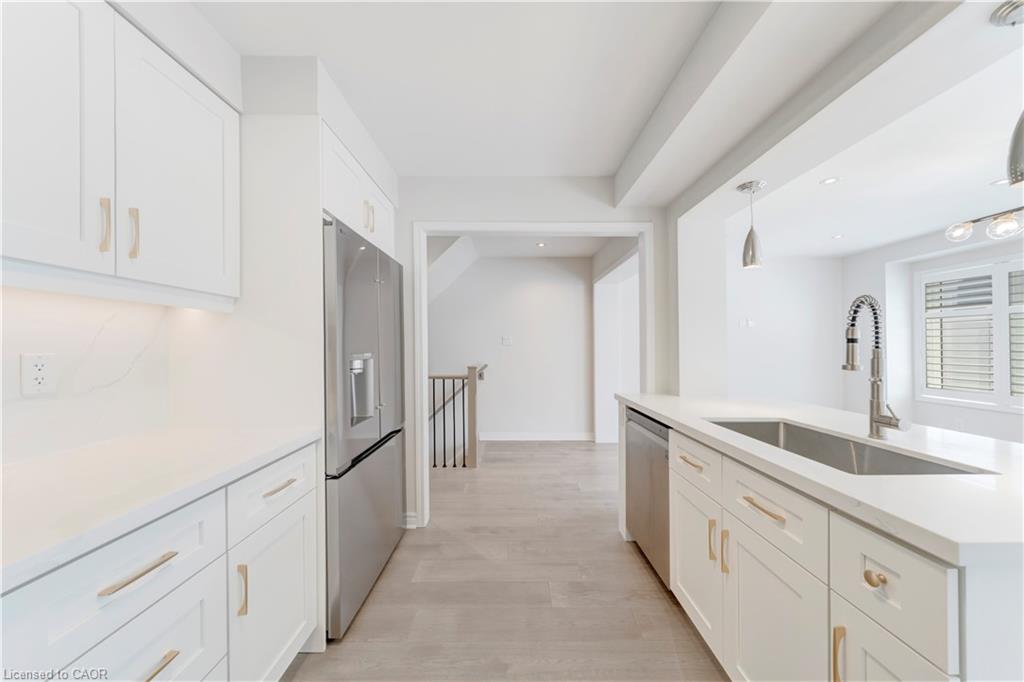 244 Ellen Davidson Drive Property Photo 12