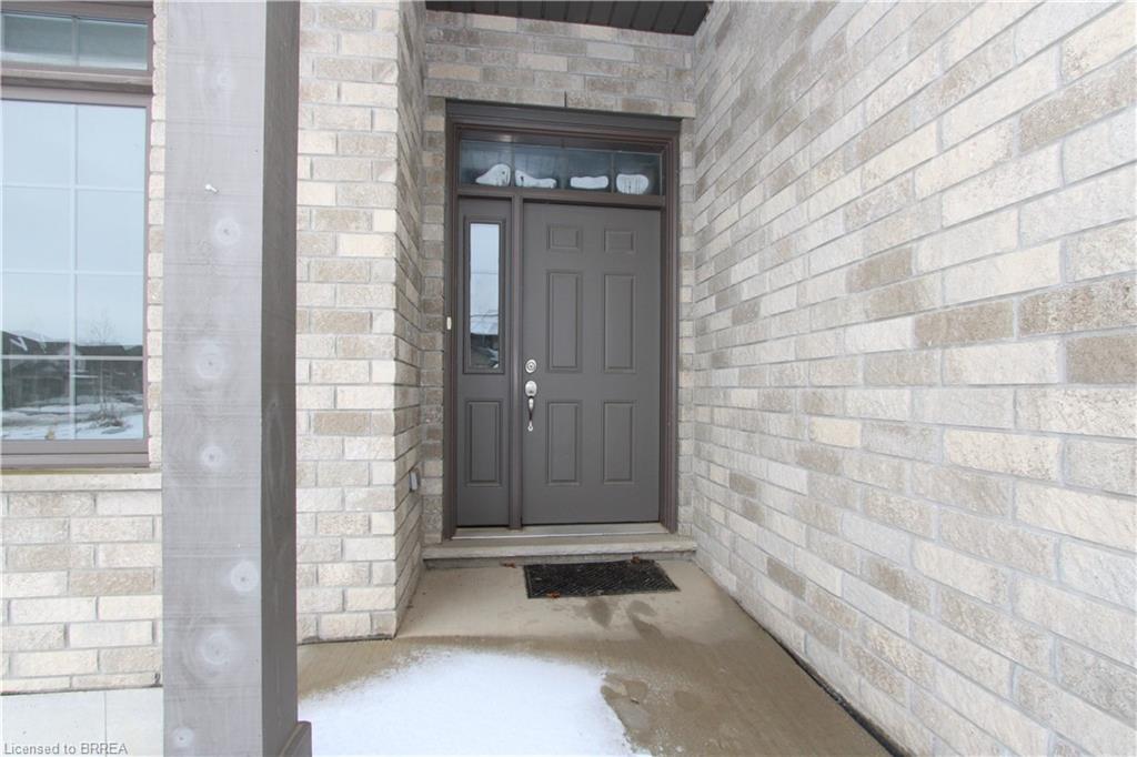 17 Masters Lane Property Photo 3
