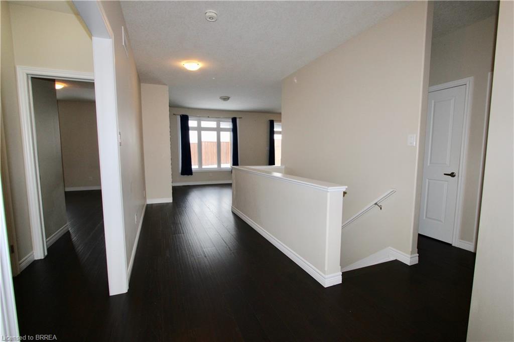 17 Masters Lane Property Photo 5
