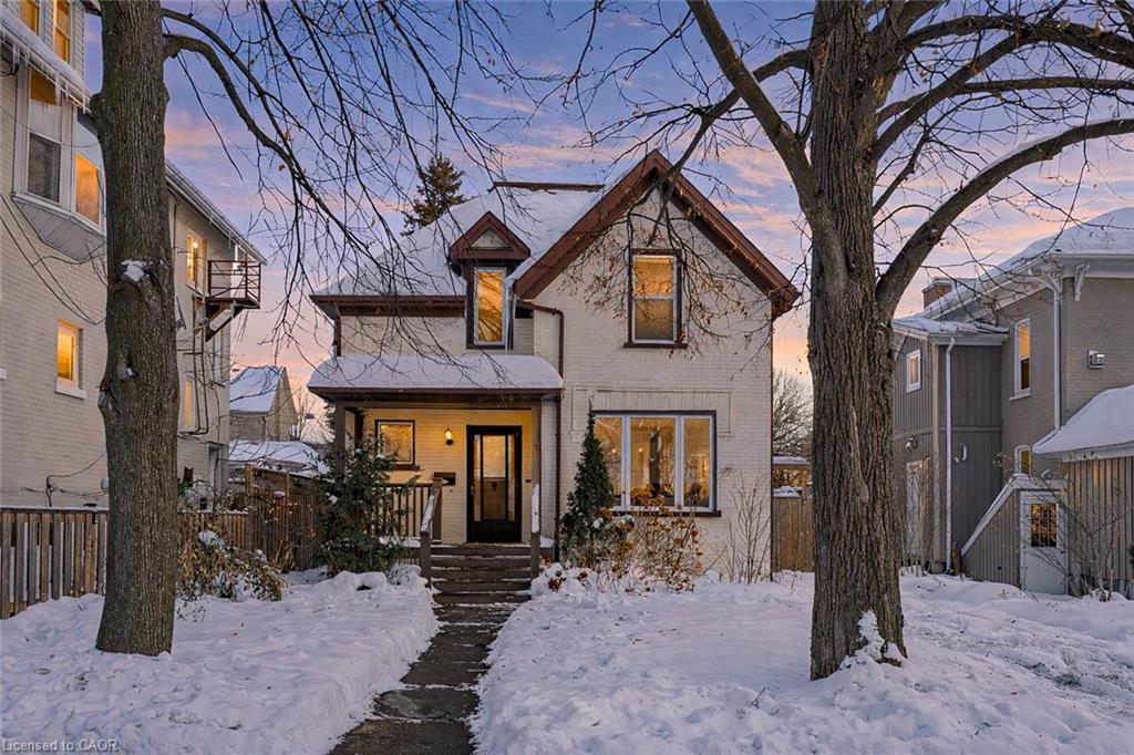 11 Heins Avenue Property Photo 1