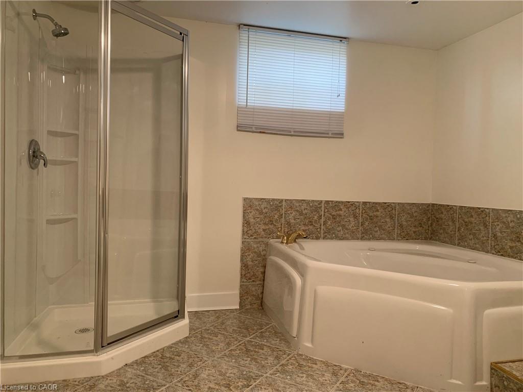 72 Southmeadow Crescent Property Photo 9