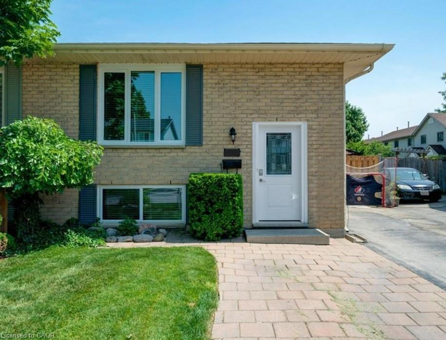 102 Bonaventure Drive Property Photo 1