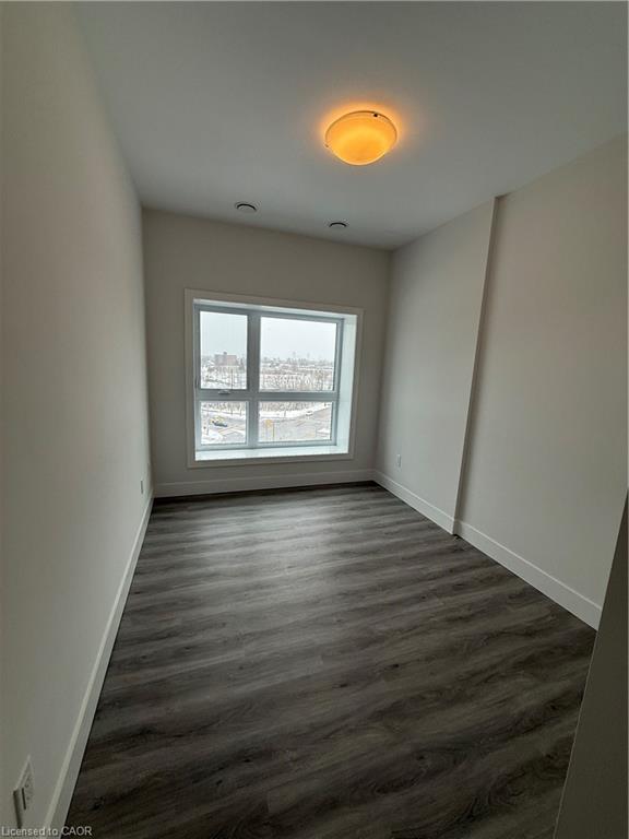 504-1000 Lackner Place Property Photo 9